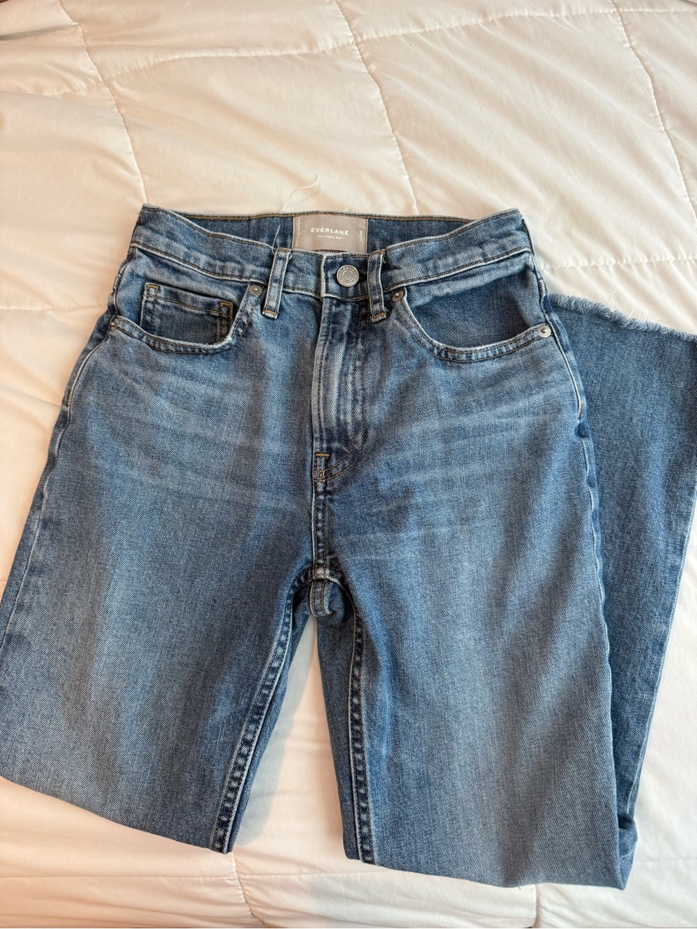 everlane denim “cheeky” blue jeans